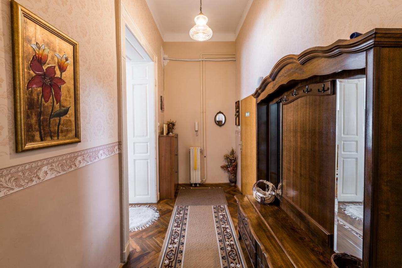 Apartment Panorama Central Novi Sad Eksteriør billede